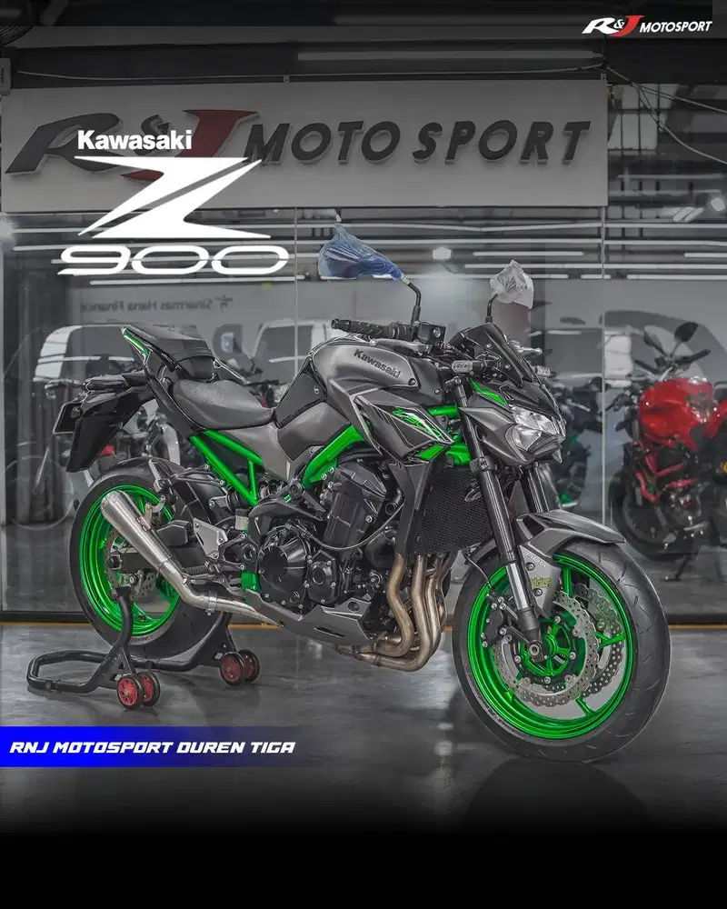 Kawasaki Z900 Z 900 Z1000 2024 Km 4.500 an warna Abu Abu