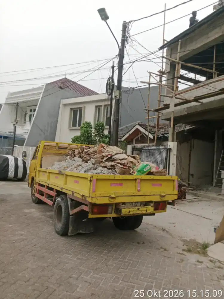 Jasa buang puing atau sampah proyek