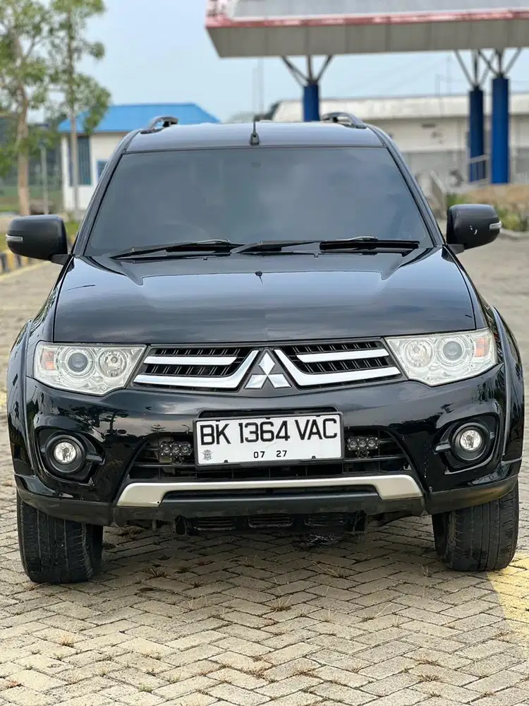 Pajero GLS 2015