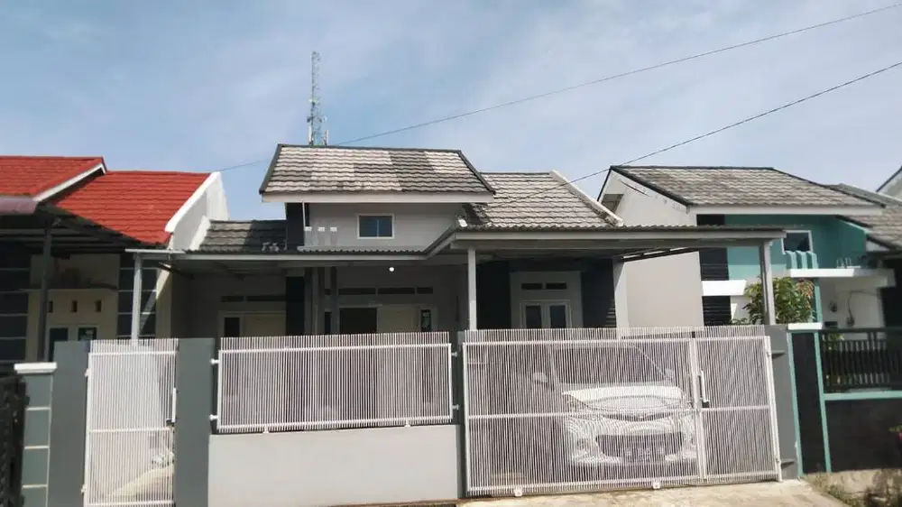 Dikontrakkan rumah di dekat pusat kota Padang