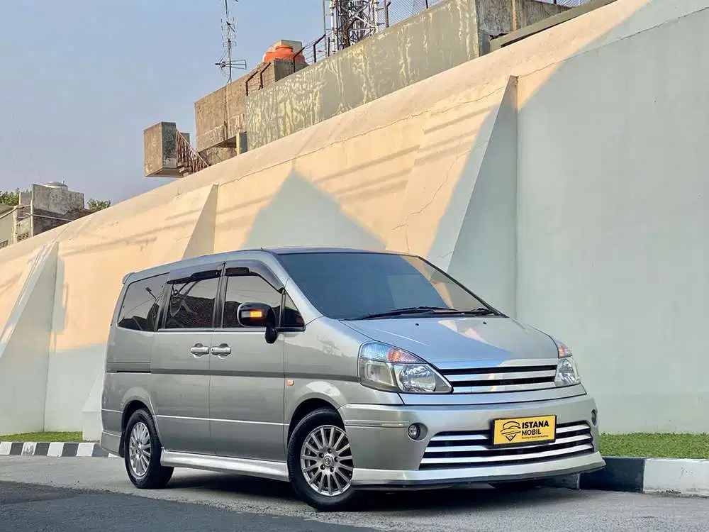 KELUARGA CEMARA KENYAMAN PLUS! NISSAN SERENA HWS AUTECH 2.0 AT 2012