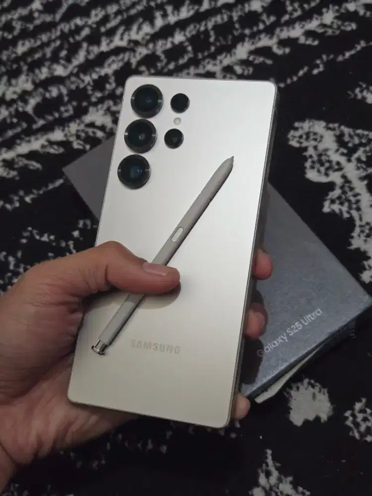 Samsung S25 Ultra 12/256GB Bea Cukai