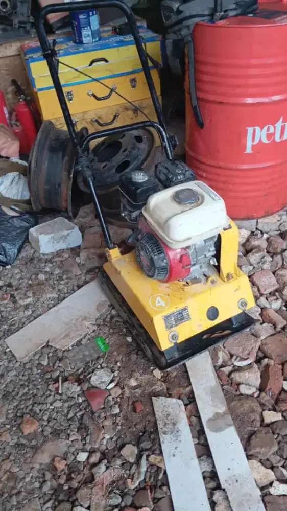 Setemper kodok mesin jackhammer genset baby roller