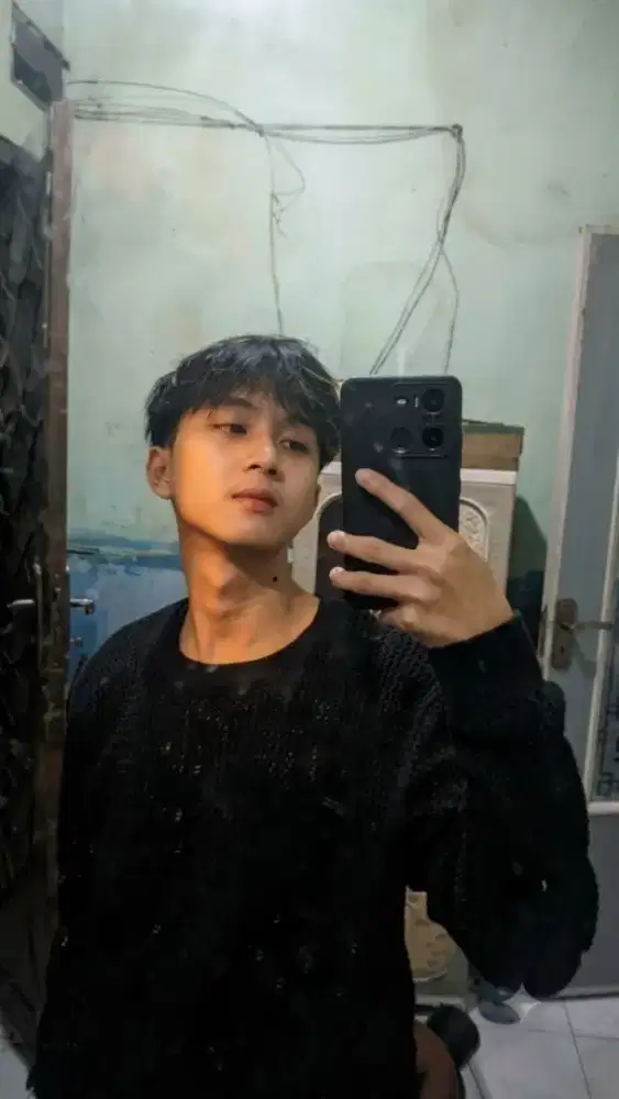 INGIN MENCARI PEKERJAAN TETAP