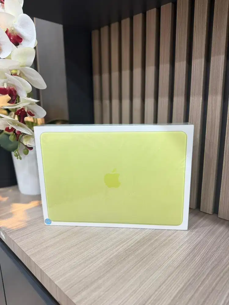MACBOOK NEO 256GB Segel Bergaransi Harga Murce!!