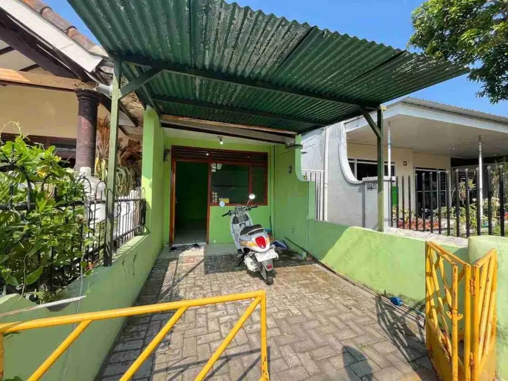 Kontrakkan 2 kamar pinggir jalan raya akses mobil