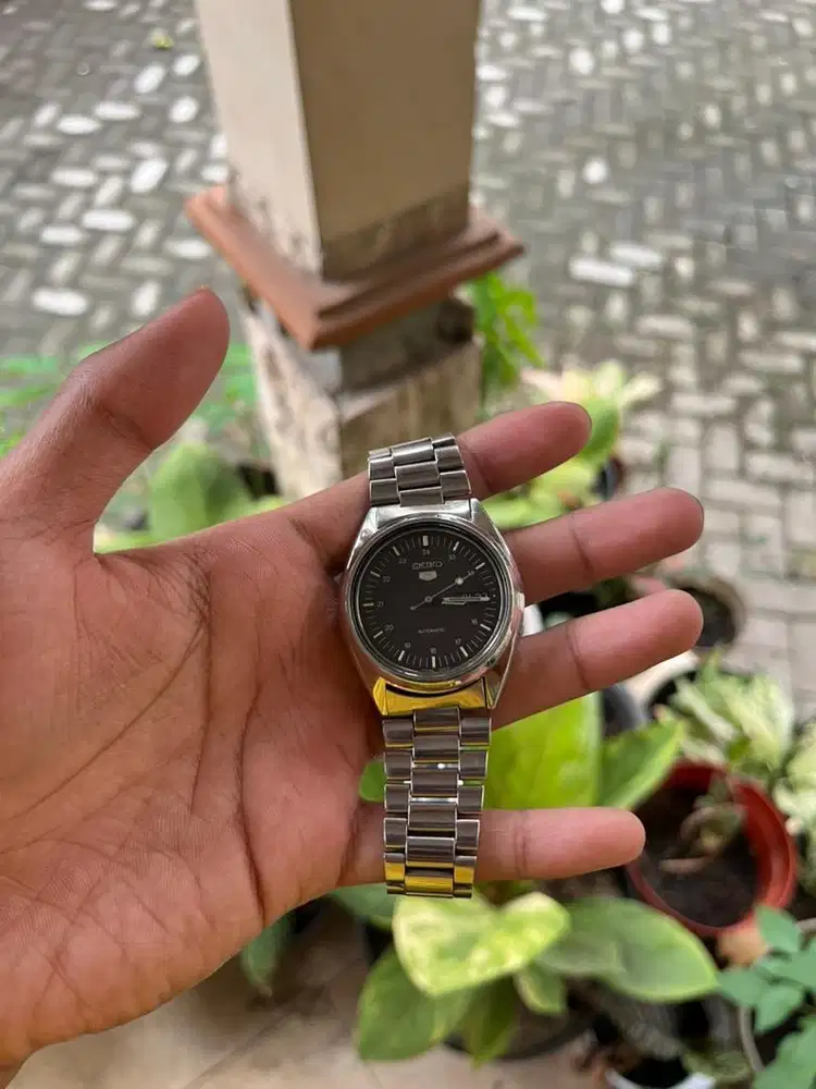 Seiko 5 military