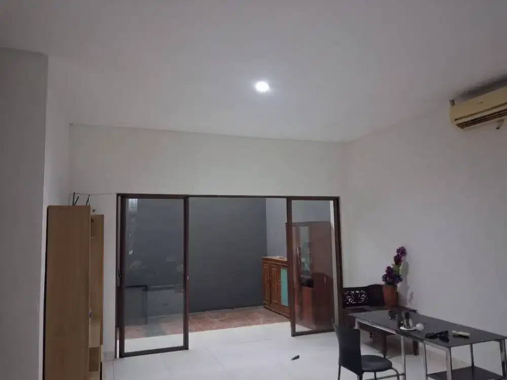 Rumah Siap Huni di Cluster Alamanda JGC – 3+1 KT, 3+1 KM, Furnitur Lengkap