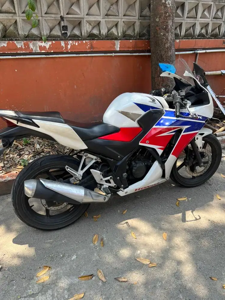 CBR 150 K45A Lokal