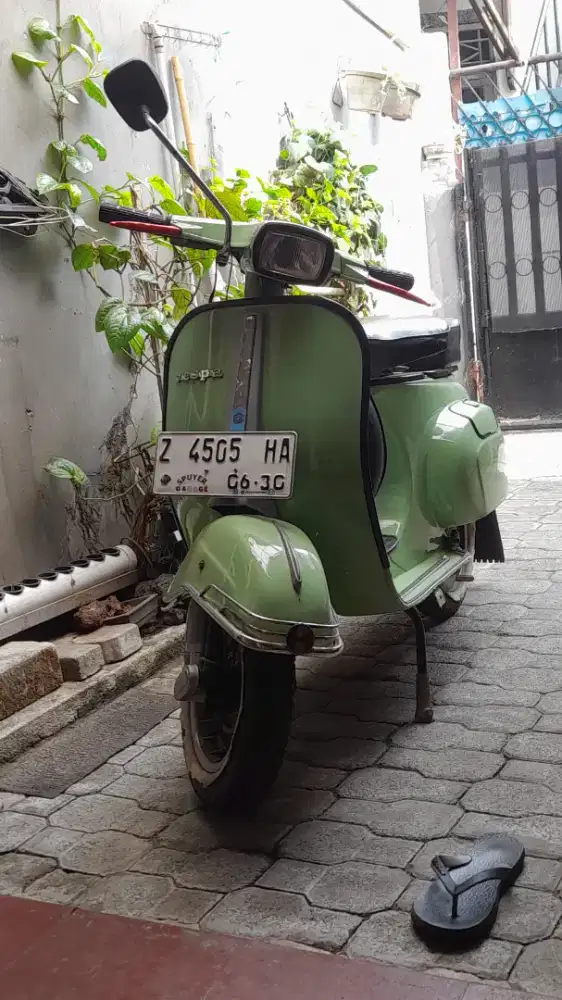 Vespa Special 90 tahun 1976