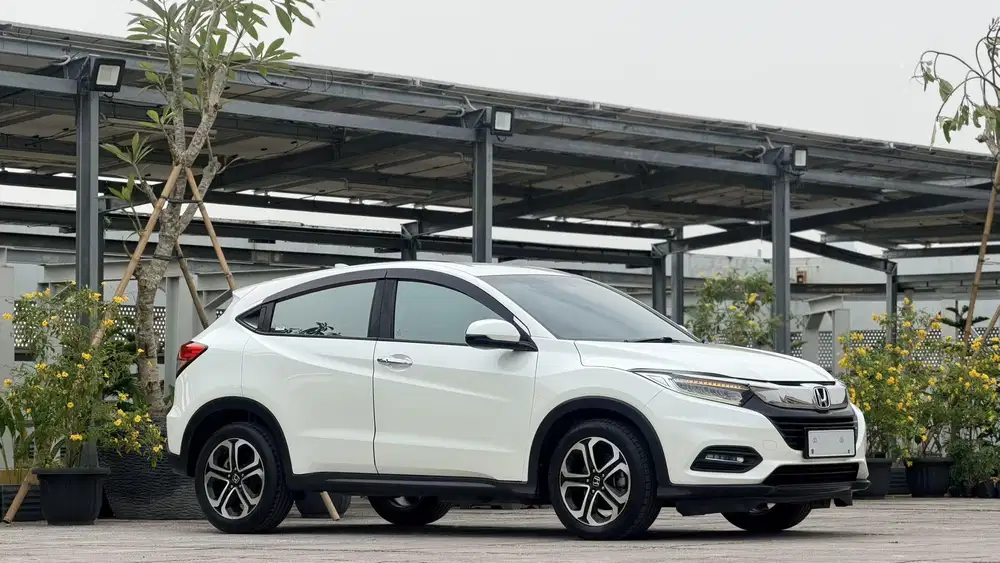 HRV 1.5 SE Special Edition 2020/2021 Putih HR-V HR V
