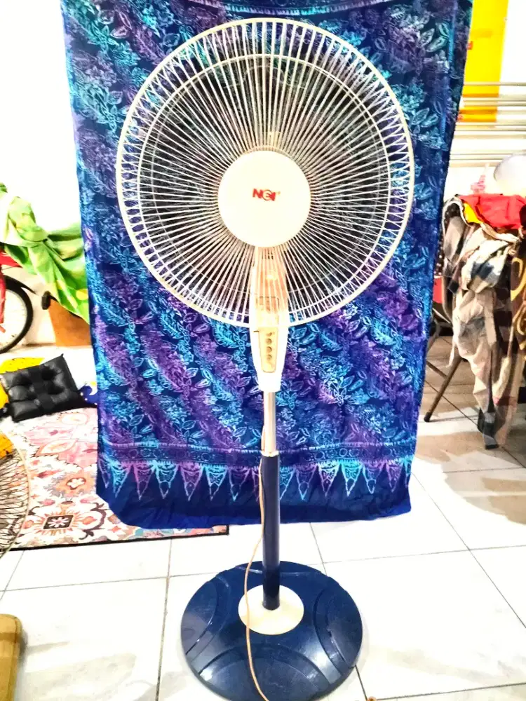 Kipas angin standing murah