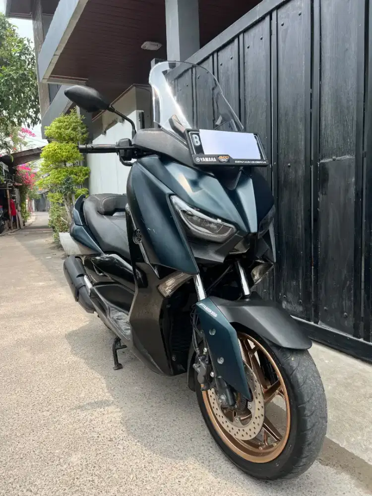 Yamaha XMAX Tahun 2022 ( pemaikaian pribadi)