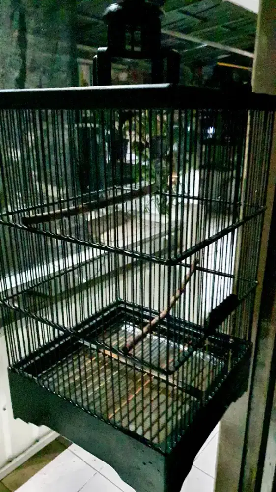 Kandang burung kayu