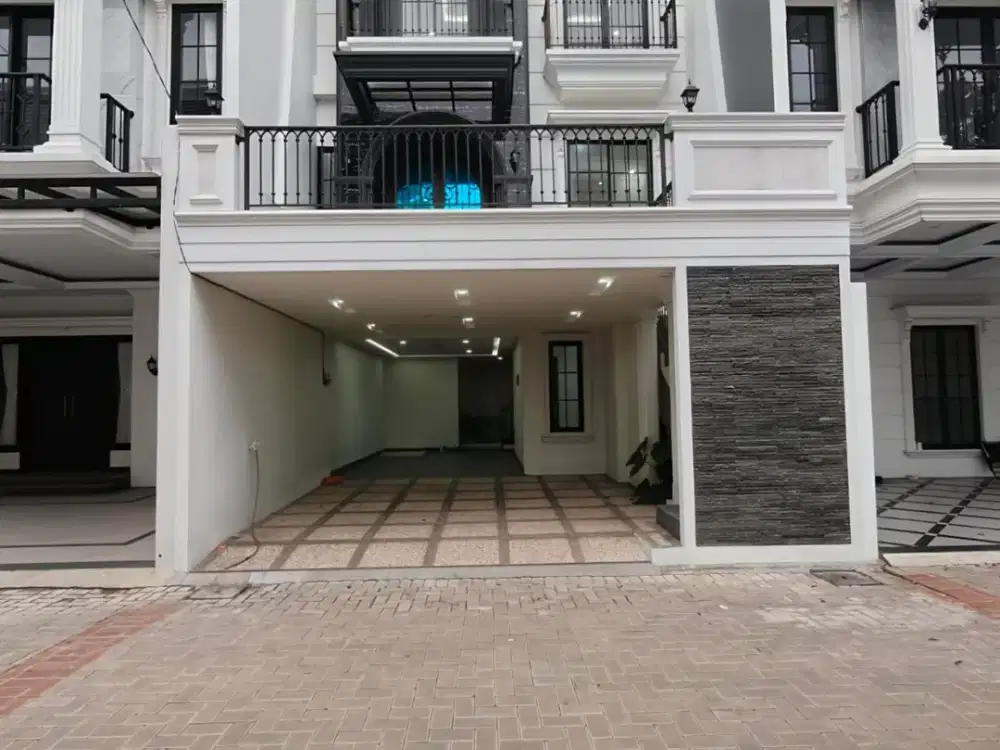 Rumah Brand New dalam Cluster 3 Lantai SHM 4 Kamar di Jagakarsa CW-19521