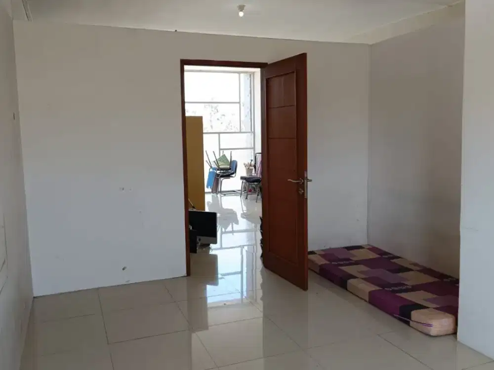 Dijual Dibawah Appraisal Ruko 3 Lantai Siap Pakai Cocok untuk Usaha Lokasi di Grand Sharon Residence Bandung