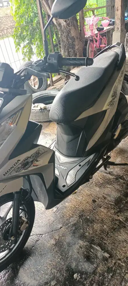 DIJUAL CEPAT HONDA BEAT STREET JOSS