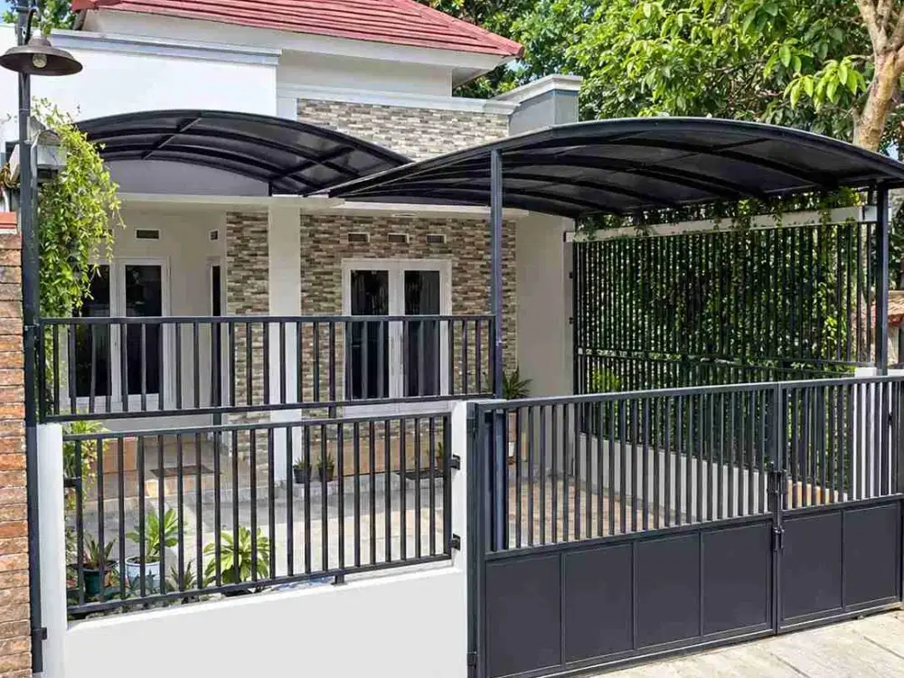 Rumah Minomartani Condongcatur Sleman Jogja Tepi Aspal