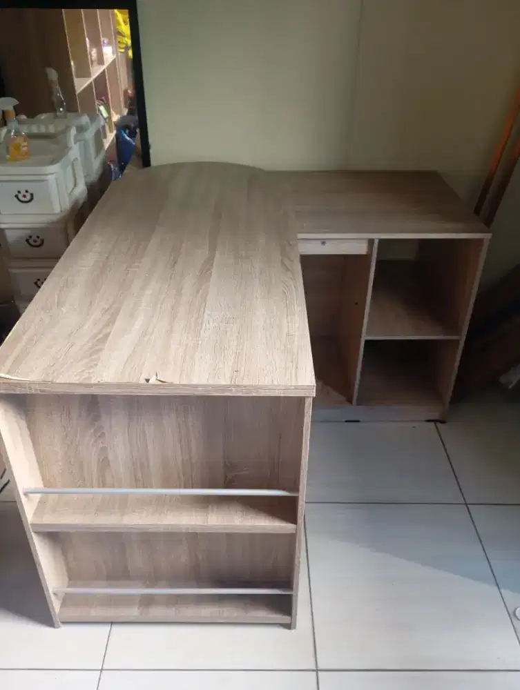 Meja Putar Kayu Multifungsi (Model L)