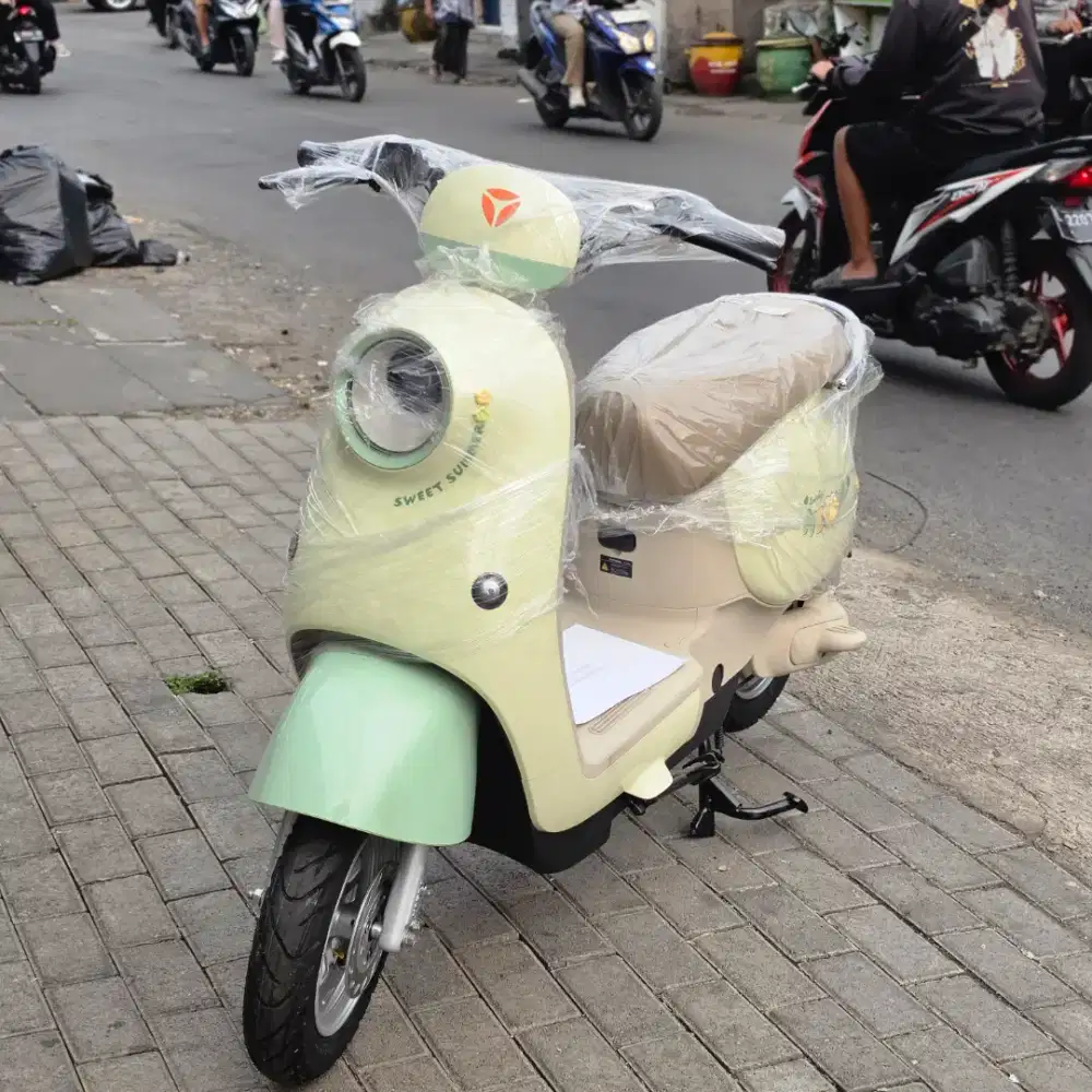 Flash sale sepeda listrik yadea barang baru, cod gratis ongkir