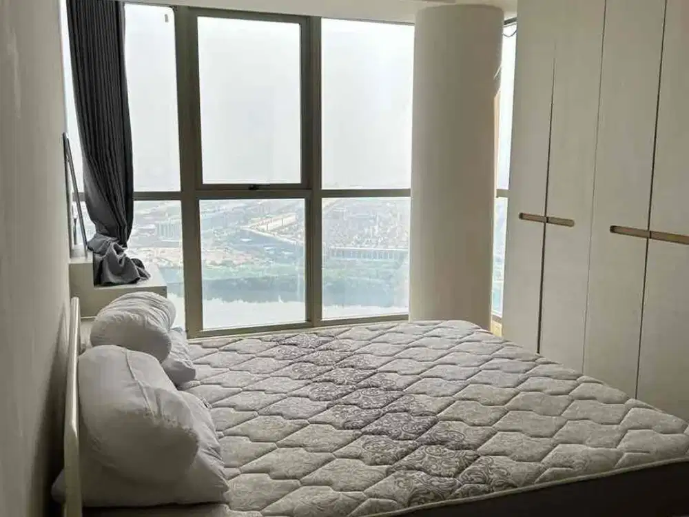 DISEWAKAN APARTEMENT GOLD COAST FURNISH 3BR PIK