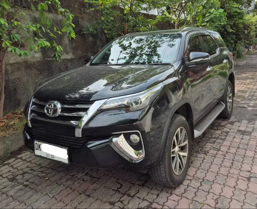 Toyota Fortuner 2.4 VRZ 4X2 AT 2018