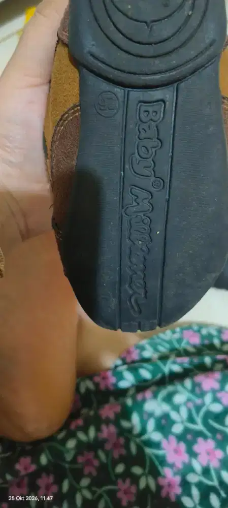Sepatu anak bayi