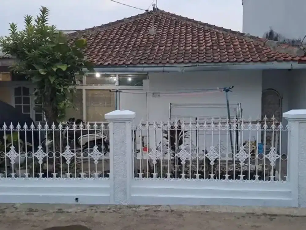 Di JUAL MURAH Rumah  Jalan Puri Asih Cipamokolan, Rancasari Bandung