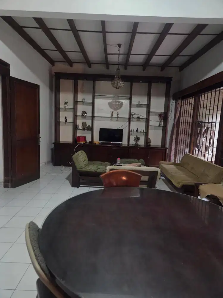 Rumah Tubagus ismail Bandung Terawat Siap Huni