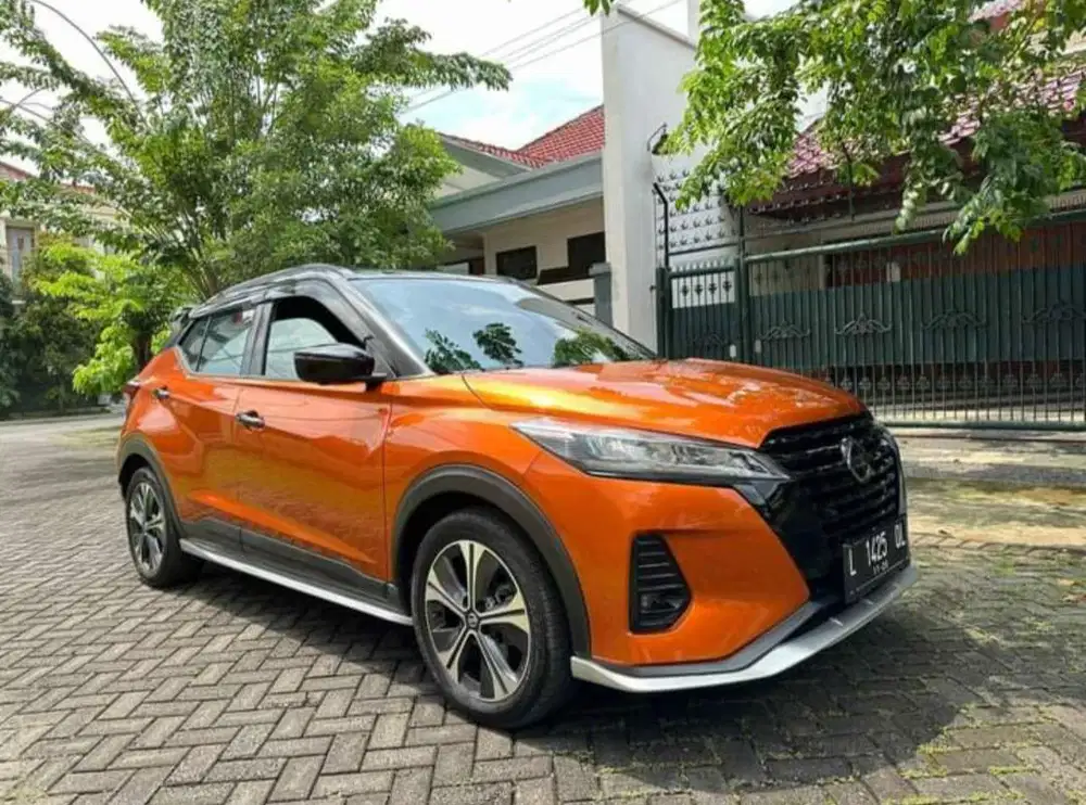 Nissan Kicks E power upper AT Matic Automatic 2020
