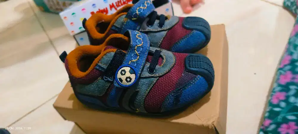 Sepatu anak baby