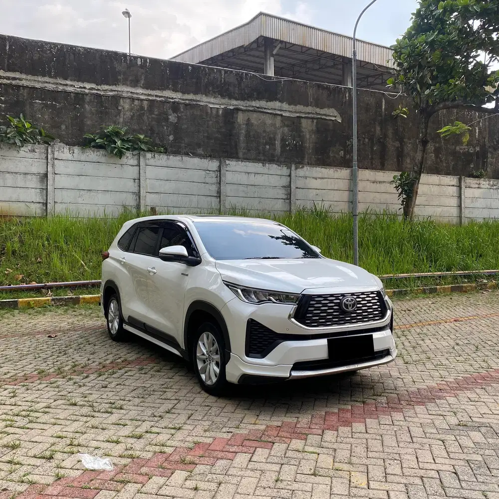 2025 Toyota Innova Zenix V Hybrid 2.0 Modelista