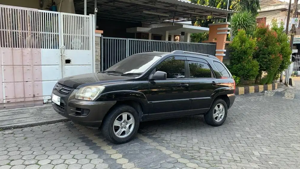 DI JUAL CEPAT KIA SPORTAGE II 2.0 AUTOMATIC BENSIN 2005
