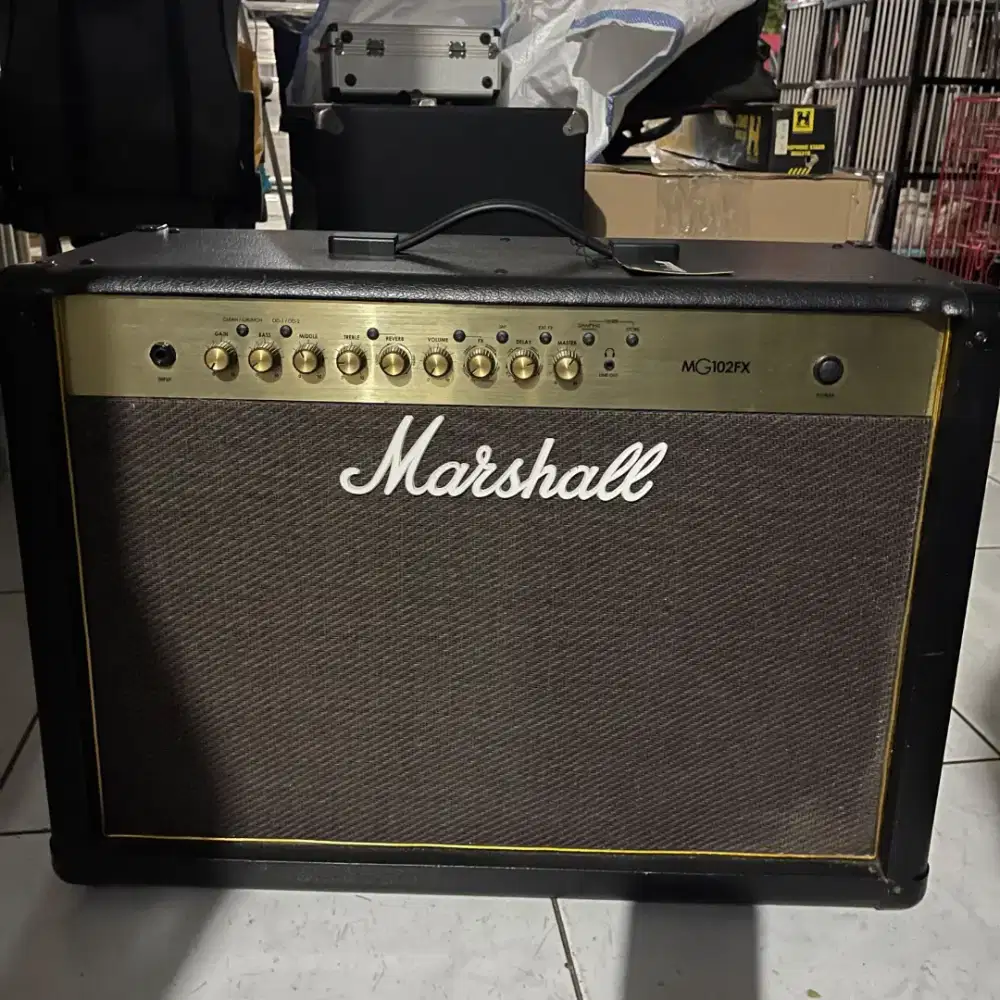 Ampli Gitar Marshall MG102CFX 100-Watt( Lengkap Footswitch Pedal Asli)