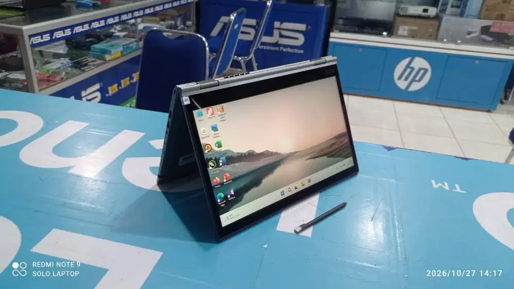 THINKPAD X1 YOGA CORE i5 RAM 8GB SSD FLIP/TOUCH/PEN DESAIN ELEGAN