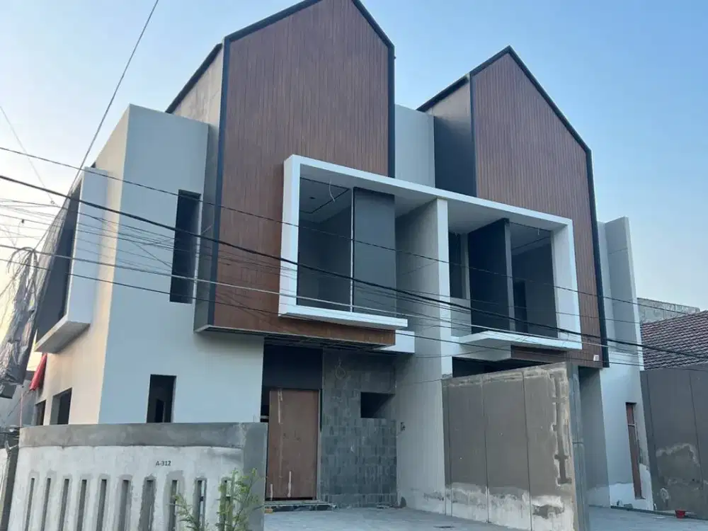 3 unit - Rumah Baru di Dharmahusada Indah Barat Tipe Hoek