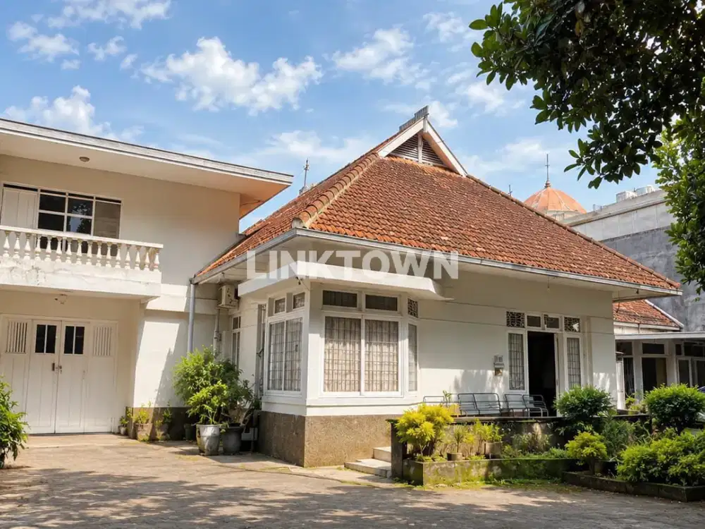 Rumah Heritage Peninggalan Belanda di Malang Lokasi Strategis