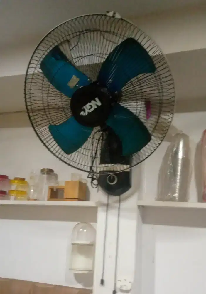 Kipas angin dinding 16 inch