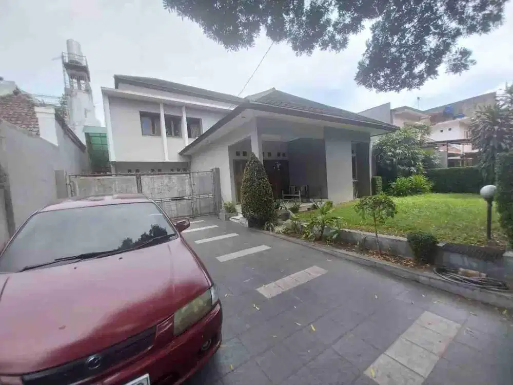 Dijual Rumah Cocok Untuk Usaha,Guesthouse Maupun Hunian di syp Surapati dkt Gedung Sate Bandung