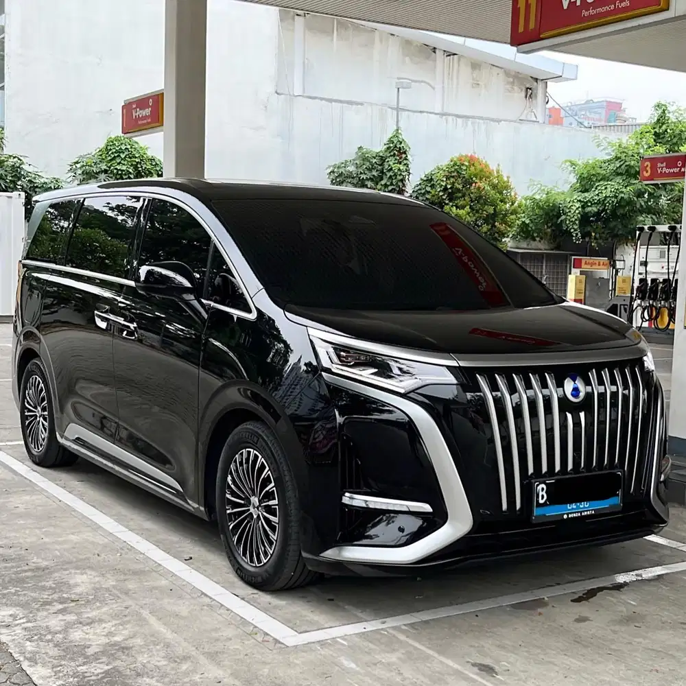 (CASH) BYD Denza D9 EV 2025