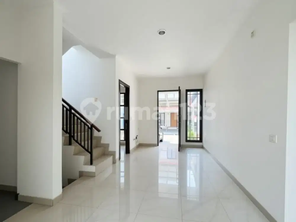 Di Sewakan Rumah Green Lake City Cluster Asia, Tangerang