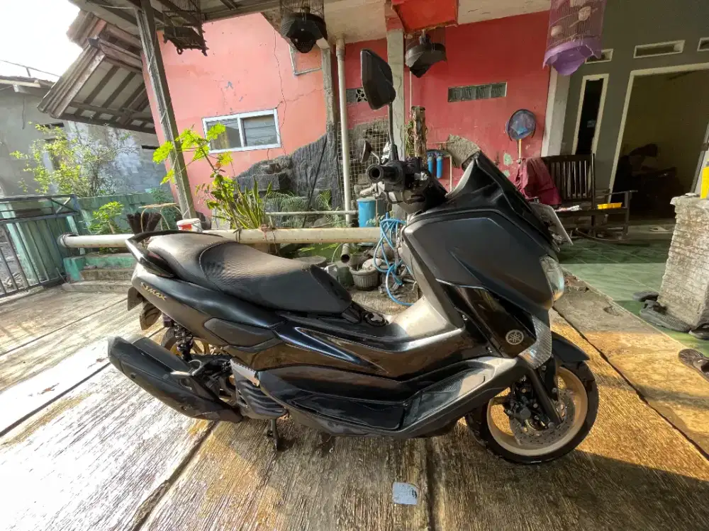 YAMAHA NMAX ABS