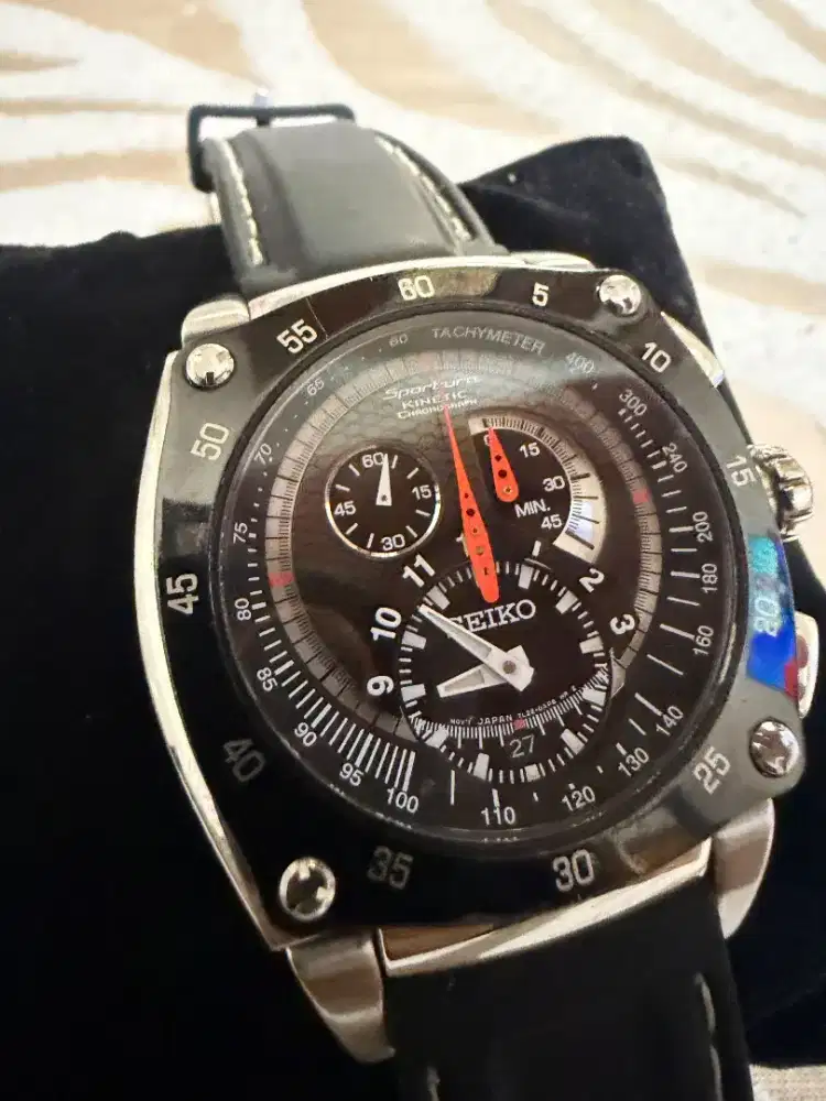 seiko sportura kinetic
7L22-0AM0