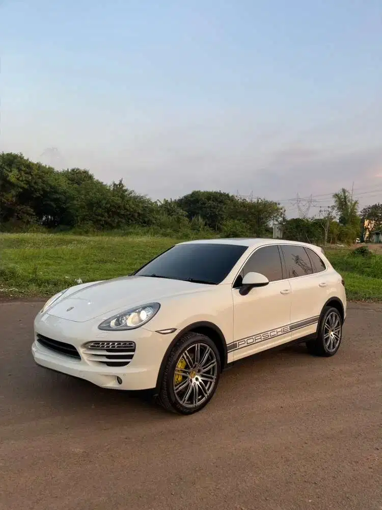 Porsche Cayenne 2011 Non Airsus