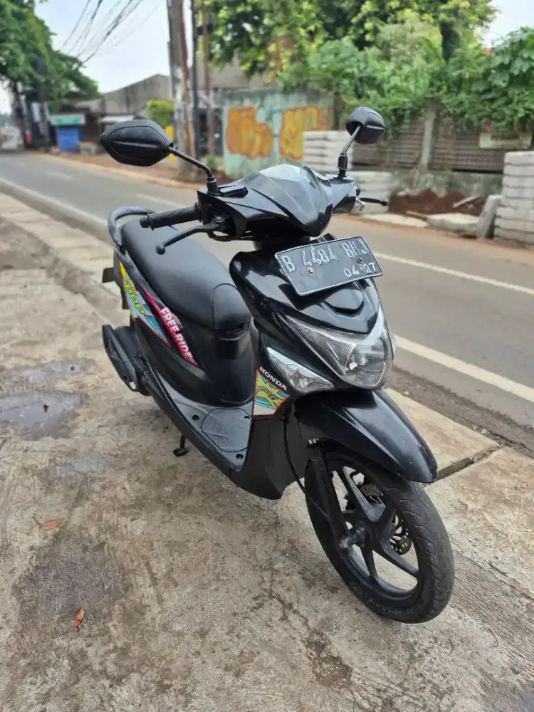Dijual Honda beat pop tahun 2016 surat lengkap