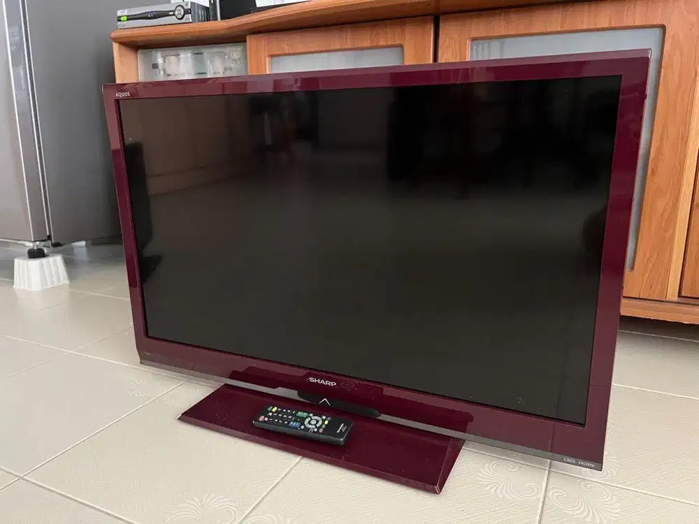 tv sharp led 42inch like new banyak bonus