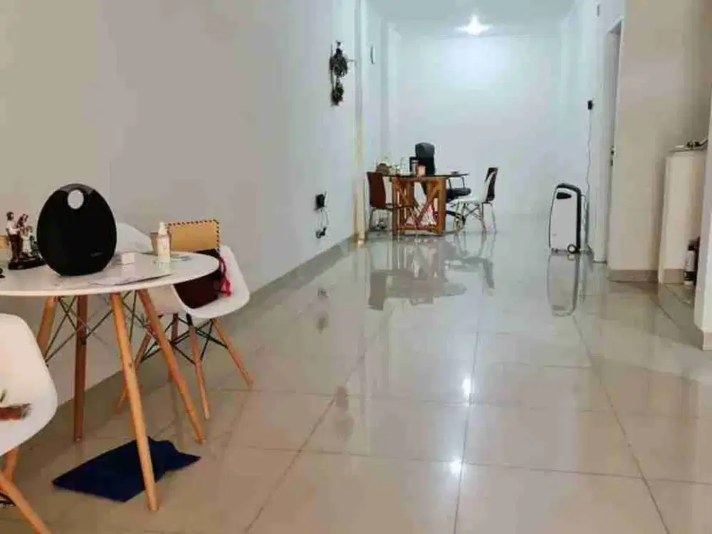 dijual rumah 2 lantai citra garden City 3