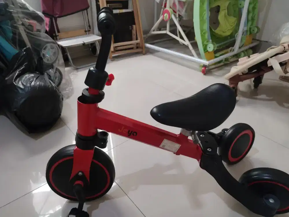 Balancing bike anak