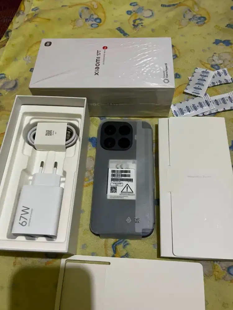 Mi 17t open box ram 12/512