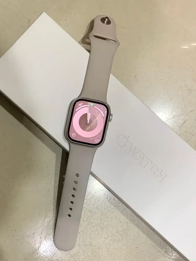 Second Like New Apple Watch Series 8 iBox